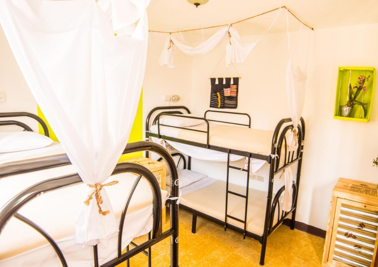 The Purpose Hostel Antigua Exterior photo